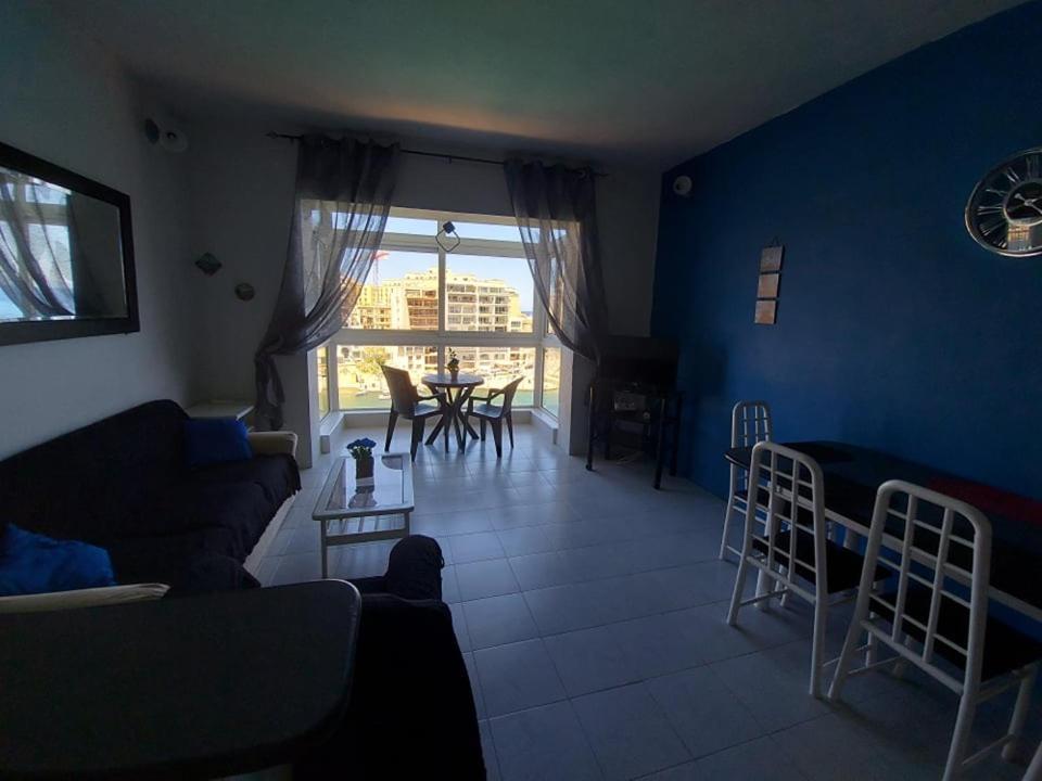 Spinola Bay Sea Front Apt 6 Saint Julian's Екстер'єр фото